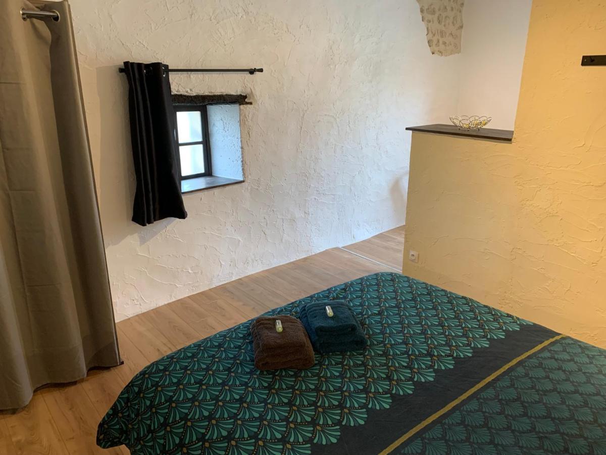 Chambre D'Hotes Naturiste Le Jardin Des Hirondelles Blanzaguet-Saint-Cybard Экстерьер фото